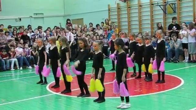 Танец Тигрята 1 кл. (2011) смотреть онлайн