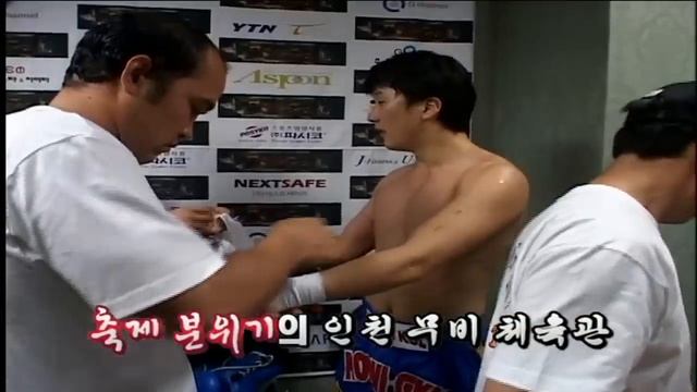 [리얼격투 스트리트 파이터 Street Fighter] eps 10 "코리안 좀비! 정찬성 선수가 출전한 리얼 격투 대전" смотреть онлайн