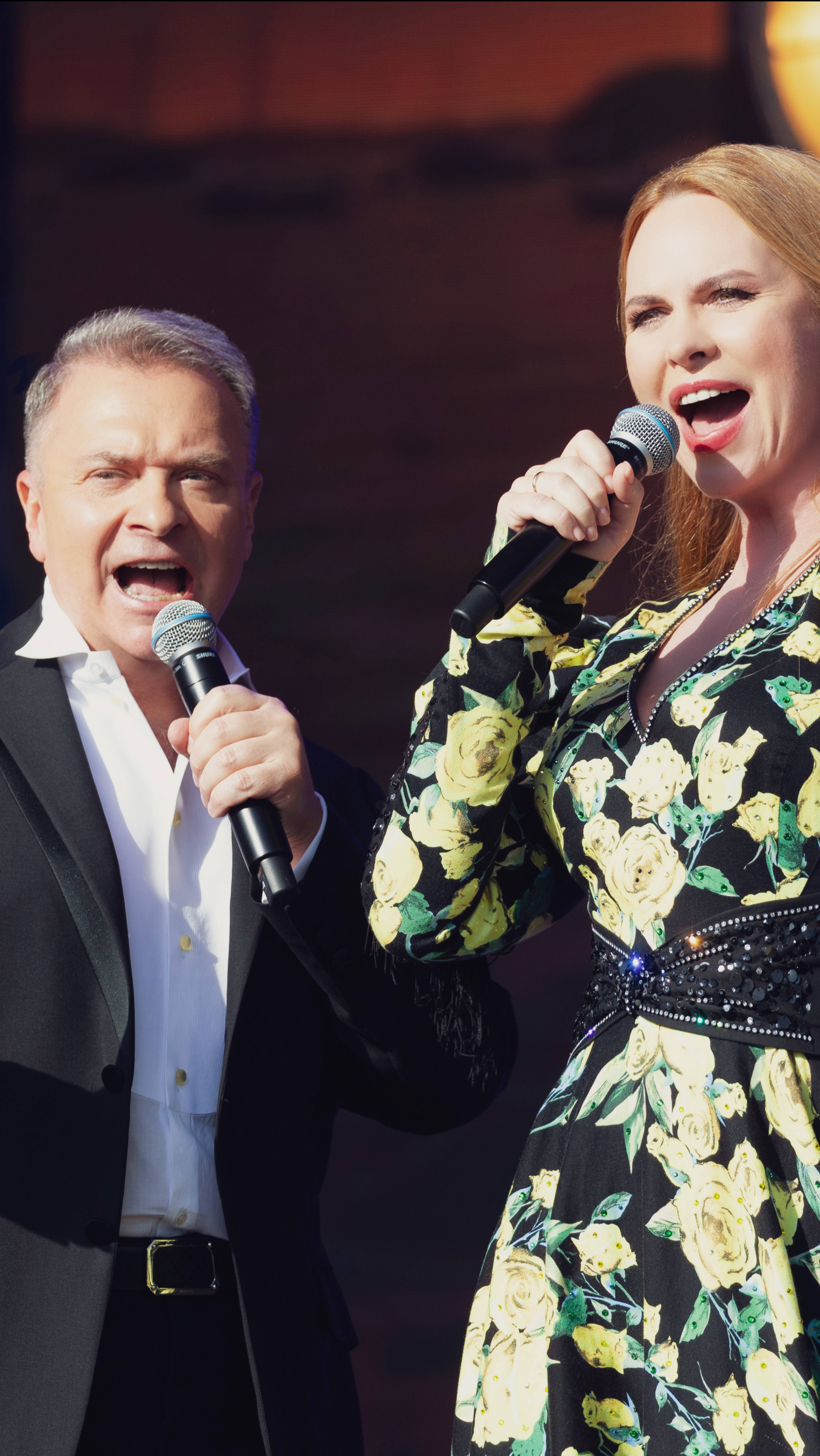 Классный Дуэт! Вы их Ждали! Александр Добронравов и Варвара! #добронравов #варвара #shorts смотреть онлайн