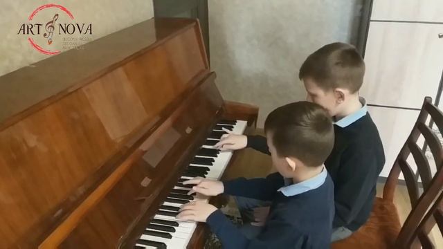 Віртуальний концерт "Пори року" учнів класу "фортепіано" смотреть онлайн