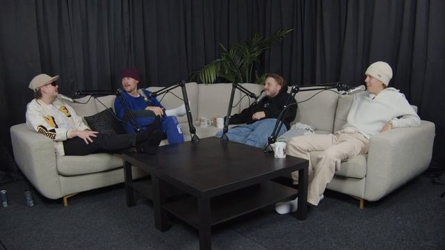 Pyllysuihkuja Balilla & sambaa Brasiliassa (GILLACAST 18) смотреть онлайн