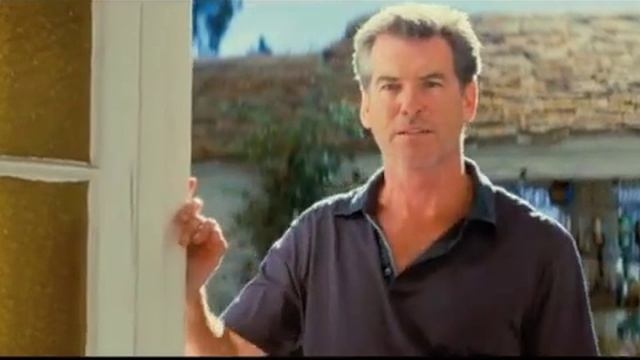 Mamma Mia! Pierce Brosnan Singing... смотреть онлайн