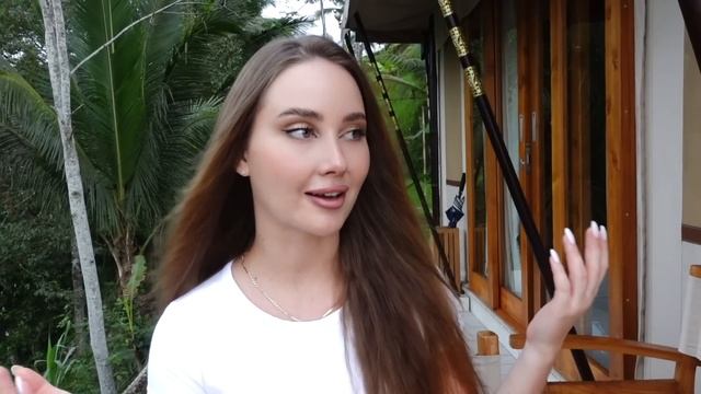 ЖИВУ В ДЖУНГЛЯХ В ПАЛАТКЕ | УХОД ЗА КОЖЕЙ ЛИЦА НА БАЛИ | ТРЕНИРОВКА В СПОРТЗАЛЕ смотреть онлайн