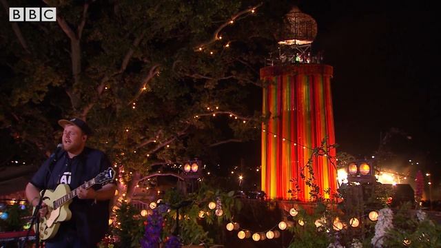 Tom Walker - Blessings (Glastonbury Session)