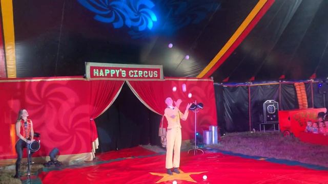 Klimenko Oleg Juggling смотреть онлайн