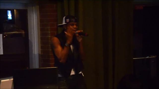 Karaoke Wednesdays @Kirkwood Bar & Grill Hosted by Leo смотреть онлайн
