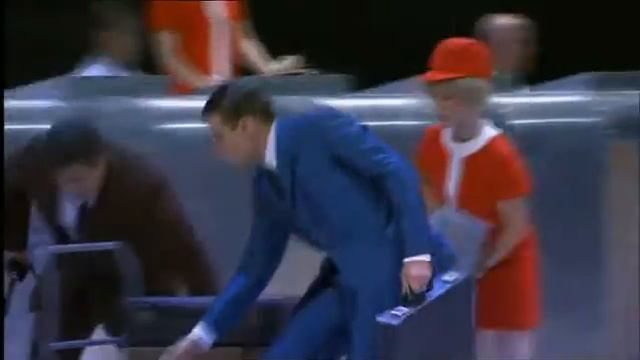 Cosi fan tutte : "Una bella serenata" смотреть онлайн