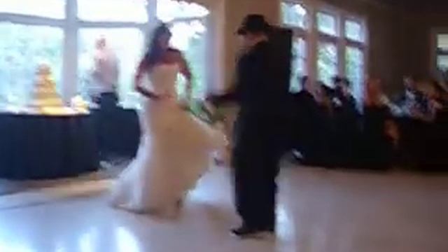 Silla & Chris Dance смотреть онлайн