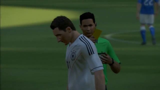 PES 2014 Demo Gameplay Commentary with Tips - Italia vs Germany смотреть онлайн
