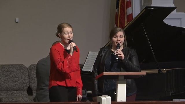 Ashley Plank and Evie Shiery: "Who Do You Think?" смотреть онлайн