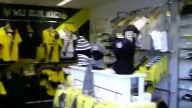 NAC fanshop смотреть онлайн