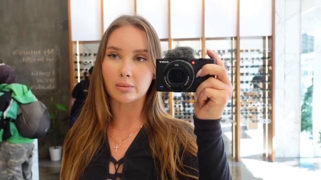 ОДИН ДЕНЬ СО МНОЙ НА БАЛИ | О ПЛАНАХ НА НГ | ЕЗЖУ ПО МАГАЗИНАМ В ПОИСКАХ ОЧКОВ смотреть онлайн