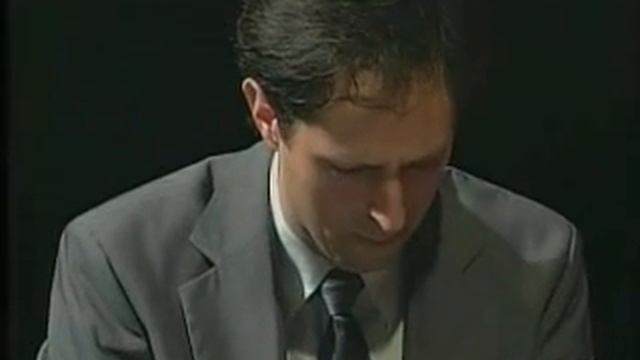 Spencer Myer plays Carl Vine Sonata No. 1 (mvmt. 2 of 2) смотреть онлайн
