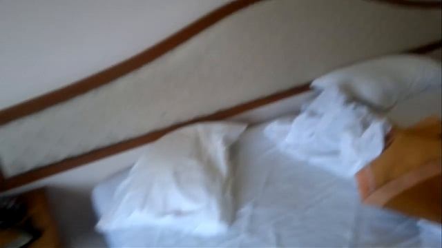 Издевательство над туристами отель Jomtien Orchid.mp4 смотреть онлайн