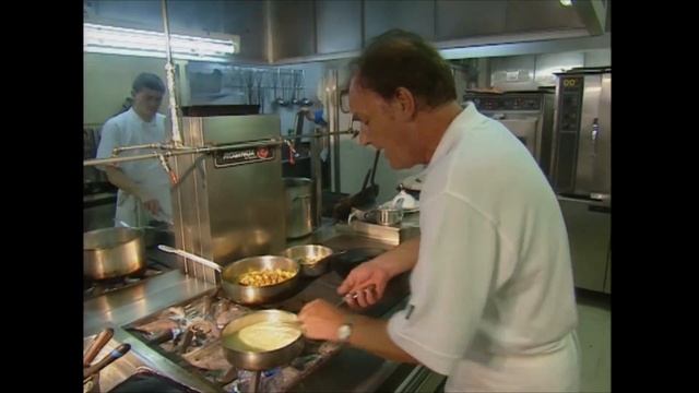 Slice Episode: Mediterranean Gastronomy for Johnny Herbert смотреть онлайн