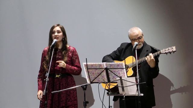 Светлана Дзансолова - ДВЕ РАДУГИ ("Корабль не шел. Шли две большие радуги...") смотреть онлайн