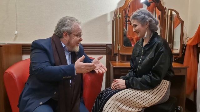 🎤Между нот №17. 🎶В перерыве между музыкой. Музыкальный журналист Артём Вагафтик о русской википедии смотреть онлайн