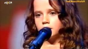 Маленькая оперная певица