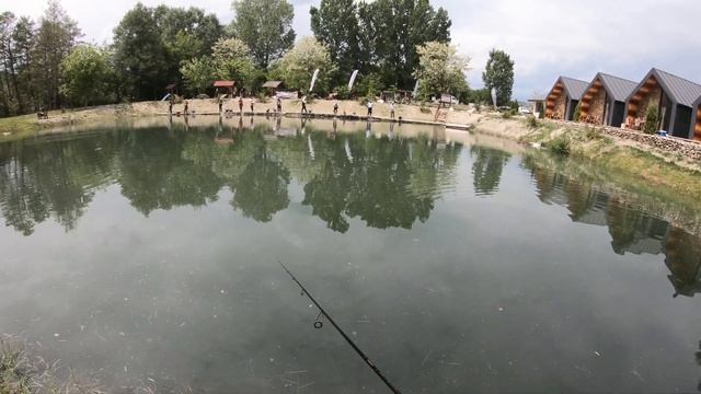 ValkeIn BTZV 6'3 XXX GL Action Using An HMKL Zagger F2 Type R