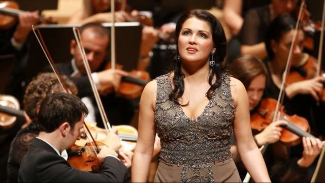 Anna Netrebko - Grieg Solveig's Song смотреть онлайн