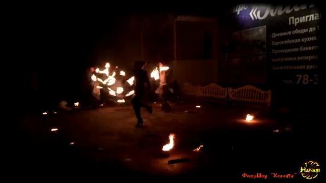 Пиротехнические вспышки 8 метров от ФаерШоу "Ханаби" г. Киров смотреть онлайн