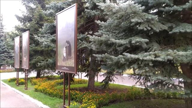 Фотовыставка "Белгородчина людям о людях", в городском парке Ленина. смотреть онлайн