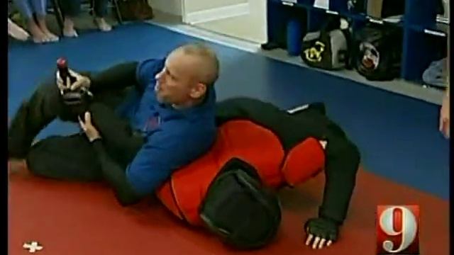 WFTV 2-16-13 Champion Karate смотреть онлайн