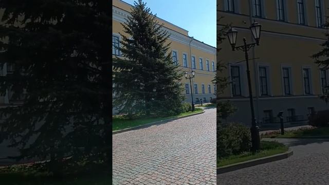 Территория Казанского Кремля #казань #красота #обзор #кремль смотреть онлайн