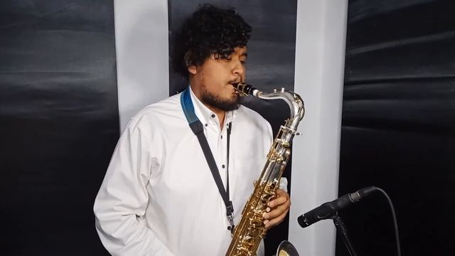 Shallow - Lady Gaga - Saxophone Cover / Fernando Tobón