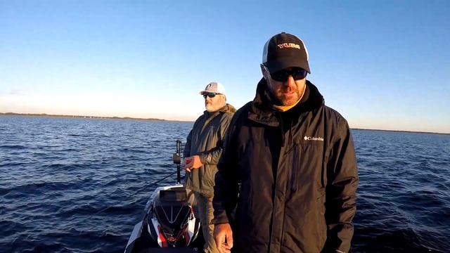 Humminbird MEGA 360 Imaging | IS IT WORTH IT? смотреть онлайн