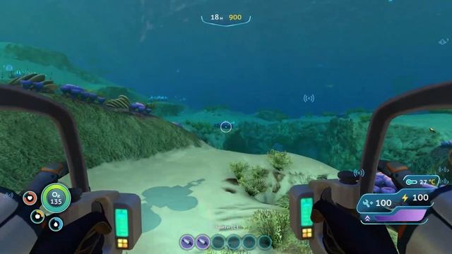 собрал костюм краба в Subnautica смотреть онлайн