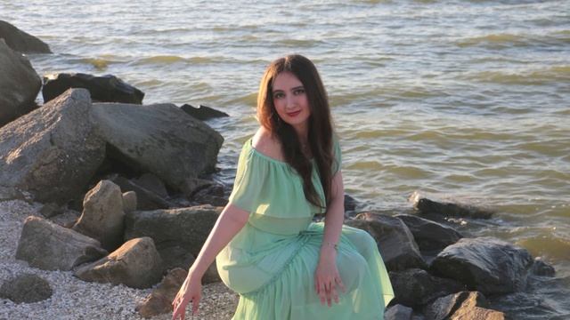 Светлана Дзансолова - ЯБЛОЧНЫЕ БЕРЕГА смотреть онлайн