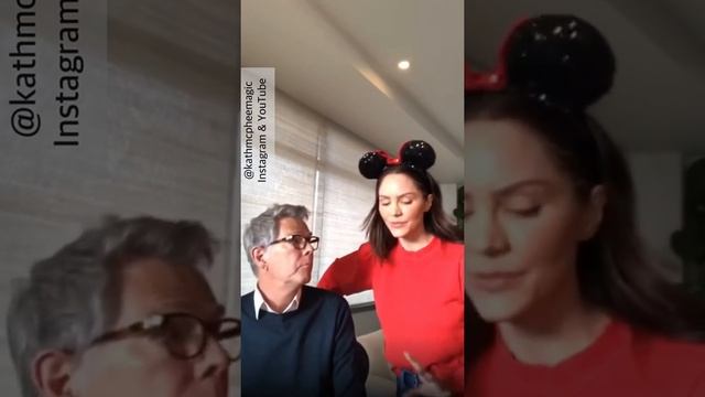 Katharine McPhee & David Foster - Kat & Dave show - E7: Disney (23 March 2020) - Camera Kat смотреть онлайн