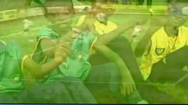 Francky Tosa "Allez! Lions Indomptables смотреть онлайн