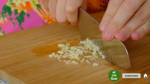 Cabbage with beans is better than meat! Simple, easy and delicious cabbage recipe! смотреть онлайн