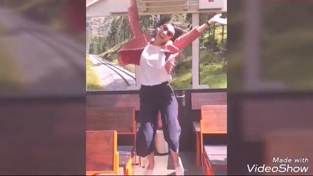 Sanaya Irani Hayranlarina özel video смотреть онлайн