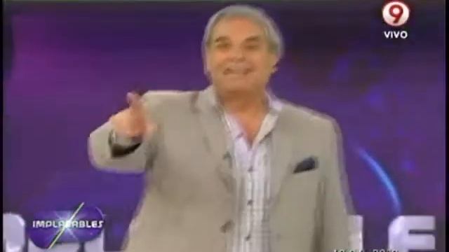 Andy Kuznesof ¡ fiel espectador de Implacables! смотреть онлайн