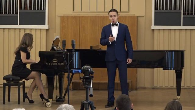 «Вечір надворі» (укр. нар. пісня в обр. К. Скорохода) - Нікіта НАУМОВ смотреть онлайн