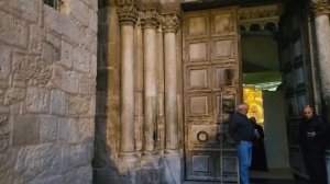 Почему особым образом закрыли Храм Гроба Господня? Секретный ключ на церемонии закрытия