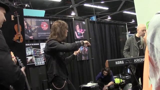 Live Performances: Mark Wood Live at The NAMM Show 2015 смотреть онлайн