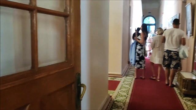 Крым, Ливадийский дворец Резиденция императора Николая II. В 1945 проходила Ялтинская конференция. смотреть онлайн