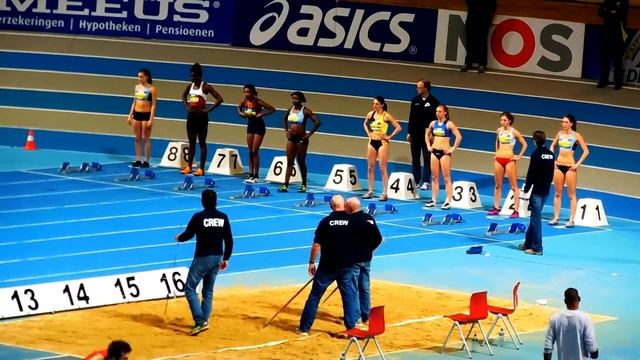Halve finale 60m vrouwen heat 2 NK Indoor 2014 смотреть онлайн