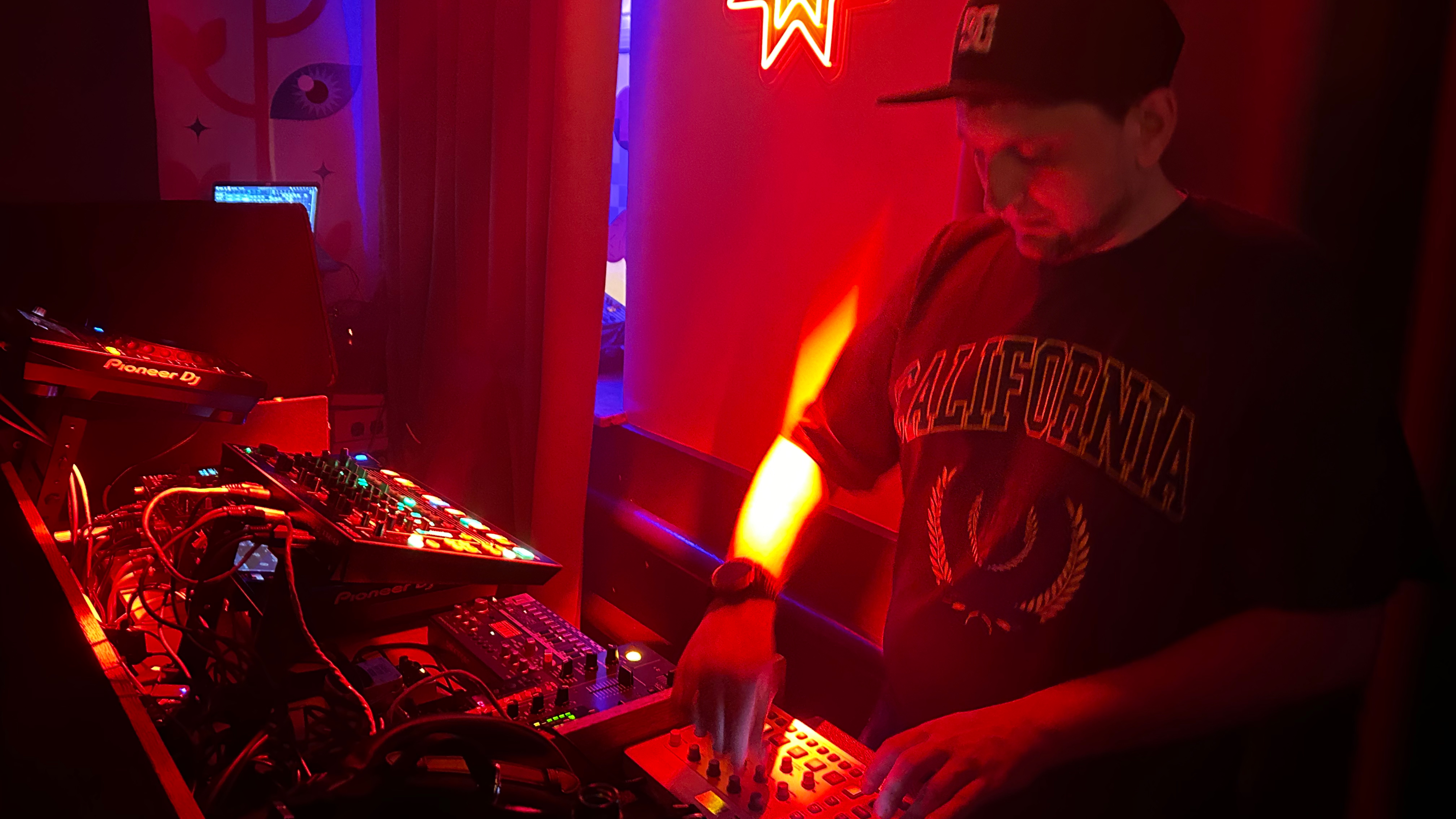 Crater 04-10-2024 BatFF Live!