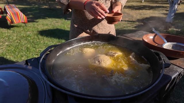 Мужик на кухне смотреть онлайн