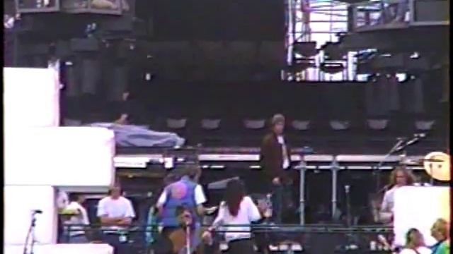 Roger Waters - Bravery of Being Out of Range (Rehearsals) смотреть онлайн