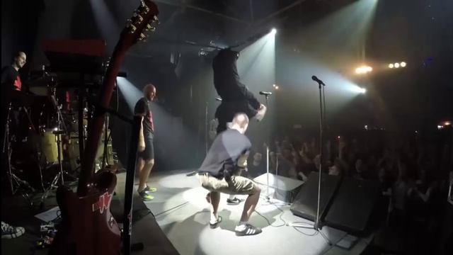 BRUTTO ЕДЕТ В ТУР! смотреть онлайн