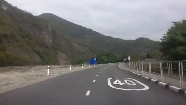 Лазаревское, долина реки Аше. Http://lazarevskoye.tiu.ru/