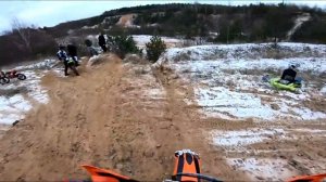 Первый раз сел на ЭНДУРО И ...