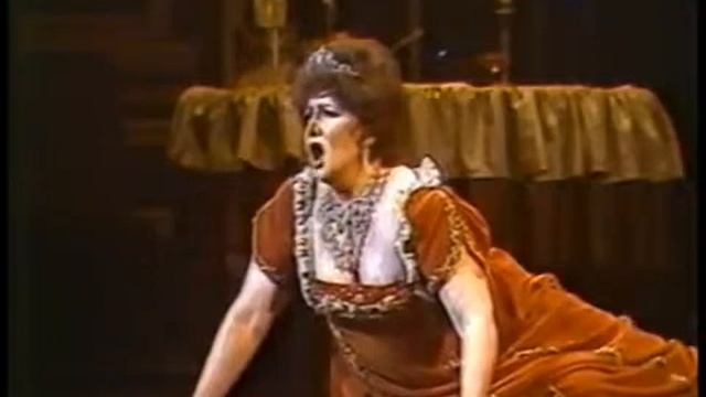 Vissi d'arte from Tosca sung by Pamela Kucenic смотреть онлайн