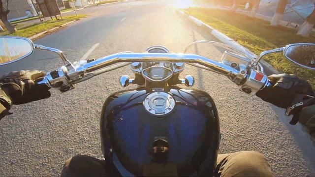 Тест-драйв мотоцикла Yamaha XV 1700 Warrior смотреть онлайн